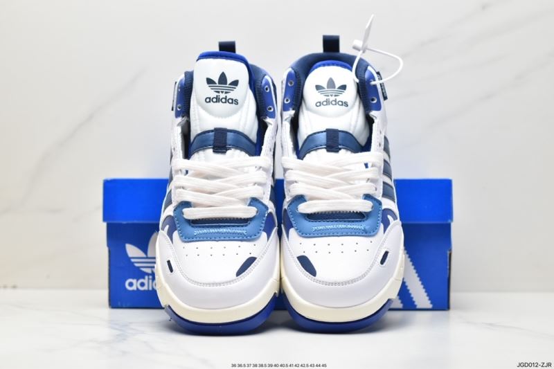 Adidas Sneakers